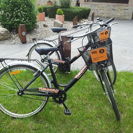 ファームステイ Agroturismo Arkaia ビトリア・ガステイス